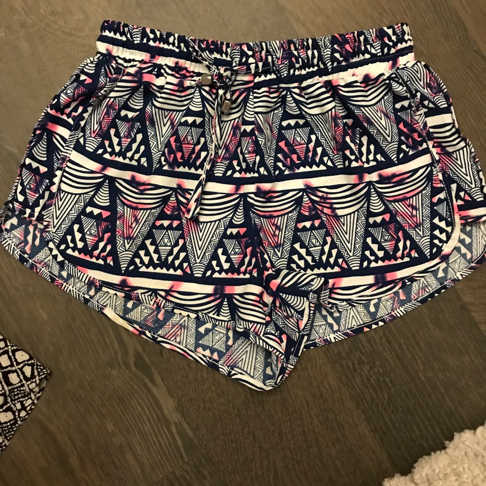 Patterned shorts
